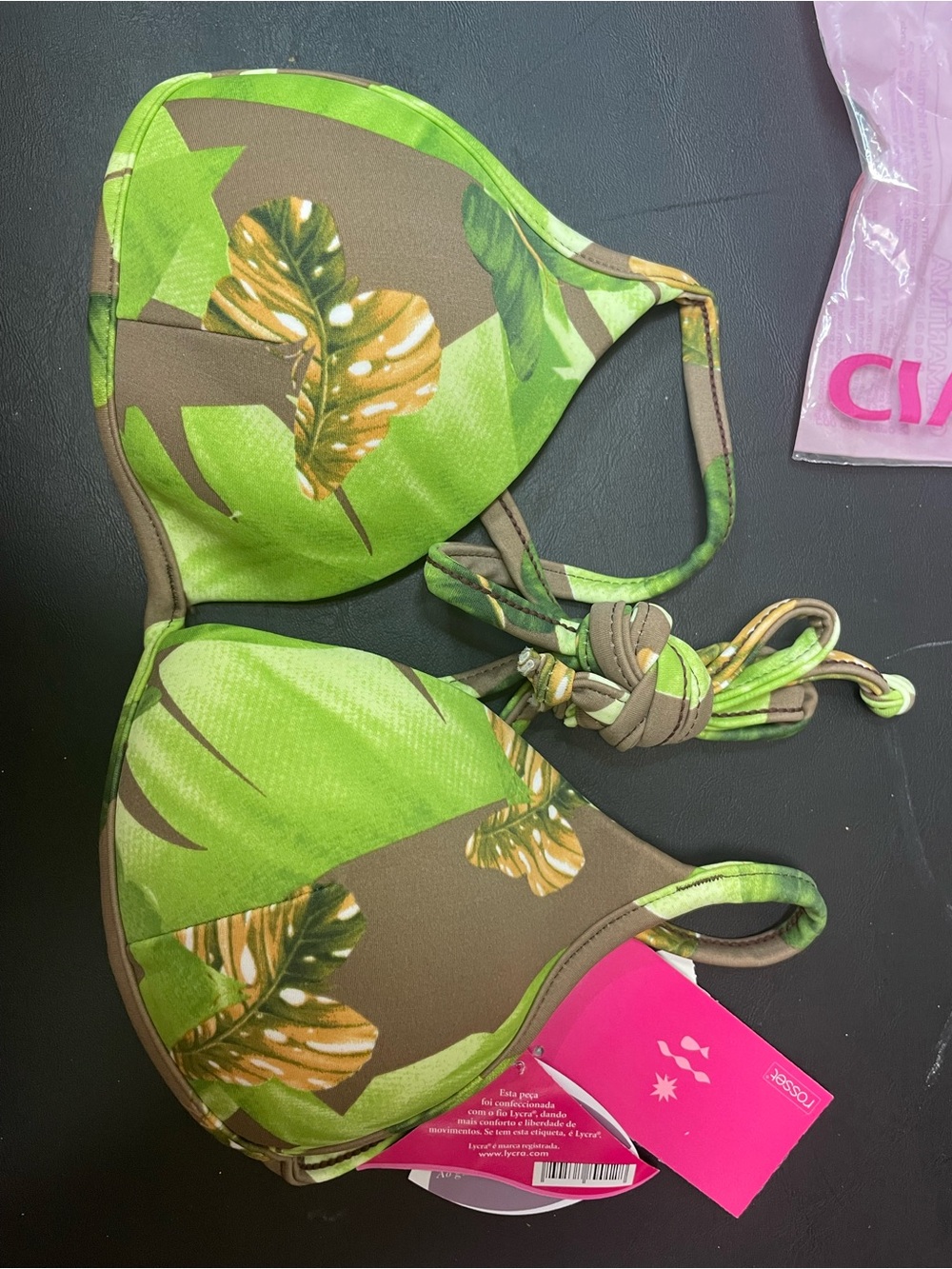 Cia. Marítima Brazilian Tropical Leaf Bikini Top NWT Size P (Small)